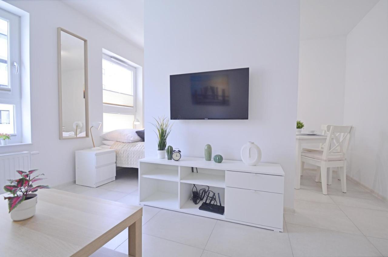 Apartamenty Bryza - Apartament Sun Towers 27 シフィノウイシチェ エクステリア 写真