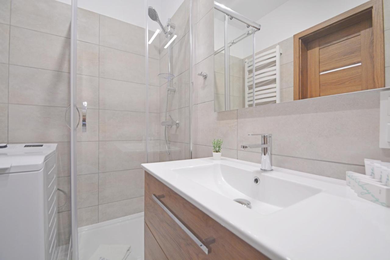 Apartamenty Bryza - Apartament Sun Towers 27 シフィノウイシチェ エクステリア 写真